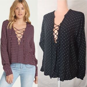 Billabong Black White Finding Happiness Lace Up Long Sleeve Top Large